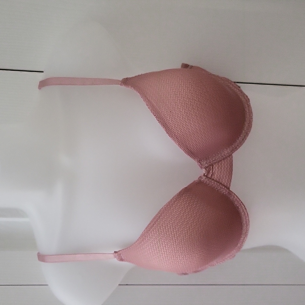 Vince Camuto bra 36C NWT